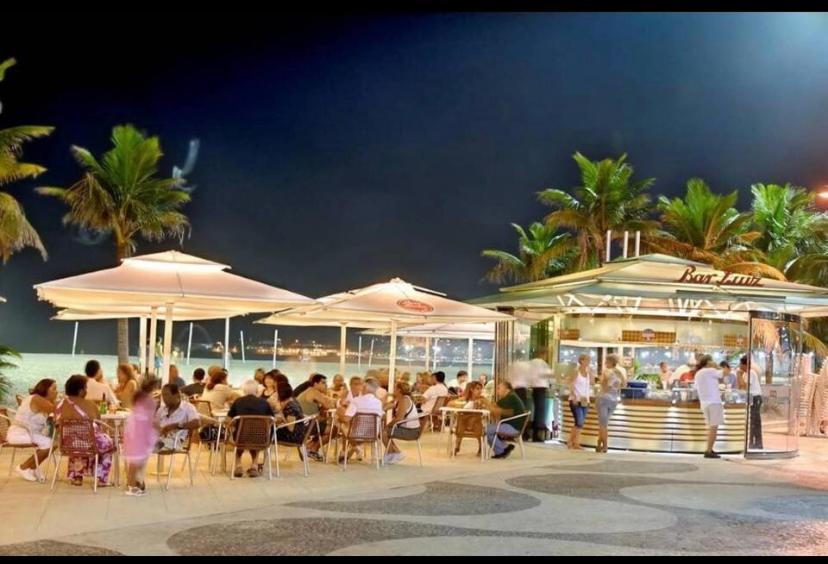 Loft Praia De Copacabana Рио де Жанейро Екстериор снимка